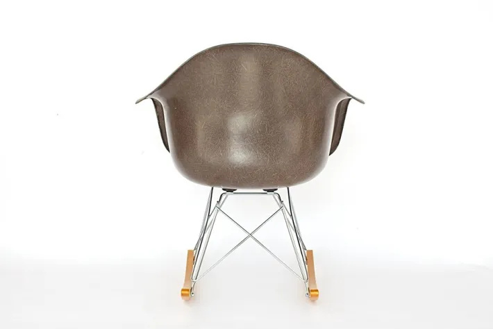 Pamono Mid-Century RAR Rocking Chair with Vitra Base by Charles & Ray Eames for Herman Miller Hot