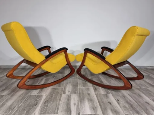 Pamono Mid-Century Rocking Chair