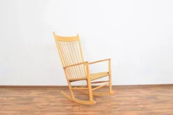 Pamono Mid-Century Rocking Chair by Hans Wegner for Frederica, 1970s. Outlet