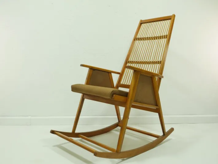 Pamono Mid-Century Rocking Chair, 1960s Hot