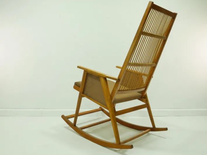 Pamono Mid-Century Rocking Chair, 1960s Hot