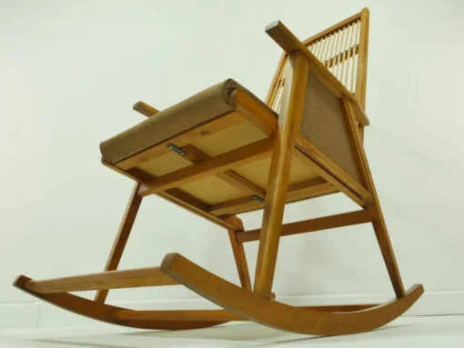 Pamono Mid-Century Rocking Chair, 1960s Hot