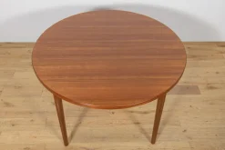 Pamono Mid-Century Round Teak Dining Table by Nils Jonsson for Hugo Troeds, Sweden, 1960s Outlet