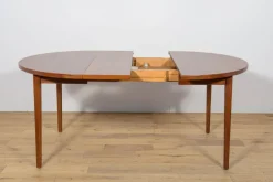 Pamono Mid-Century Round Teak Dining Table by Nils Jonsson for Hugo Troeds, Sweden, 1960s Outlet