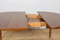Pamono Mid-Century Round Teak Dining Table by Nils Jonsson for Hugo Troeds, Sweden, 1960s Outlet