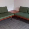 Pamono Mid-Century Scandinavian Daybeds and Corner Table by Ingmar Relling for Ekornes, 1960s, Set of 3