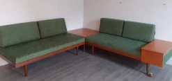 Pamono Mid-Century Scandinavian Daybeds and Corner Table by Ingmar Relling for Ekornes, 1960s, Set of 3