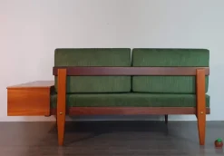 Pamono Mid-Century Scandinavian Daybeds and Corner Table by Ingmar Relling for Ekornes, 1960s, Set of 3