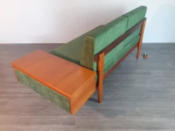 Pamono Mid-Century Scandinavian Daybeds and Corner Table by Ingmar Relling for Ekornes, 1960s, Set of 3