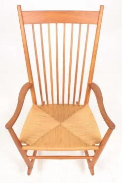 Pamono Mid-Century Scandinavian Rocking Chair in Oak by Hans Wegner for FDB, 1950s