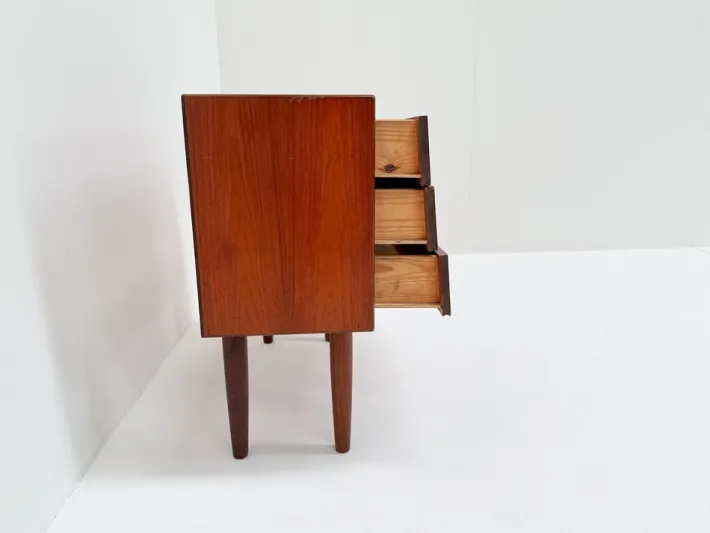 Pamono Mid-Century Scandinavian Teak Veneer Chest of Drawers, 1960s New