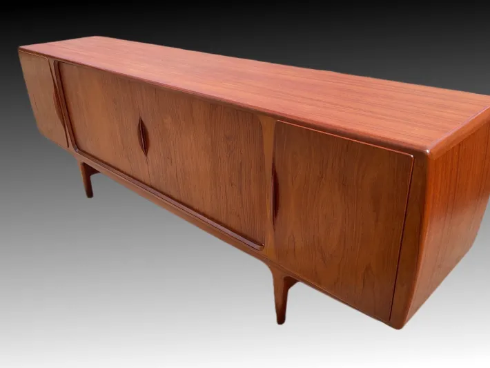 Pamono Mid-Century Sideboard in Teak by Johannes Andersen for Uldum Mobelfabrik