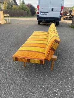Pamono Mid-Century Sofa or Daybed attributed to Miroslav Navratil, 1960s Best