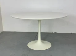 Pamono Mid-Century Space Age Tulip Dining Table in White by Arkana, 1960s Best