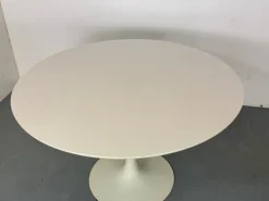 Pamono Mid-Century Space Age Tulip Dining Table in White by Arkana, 1960s Best
