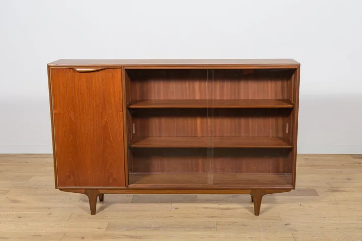 Pamono Mid-Century Teak Bookshelf from McIntosh, 1960s Discount