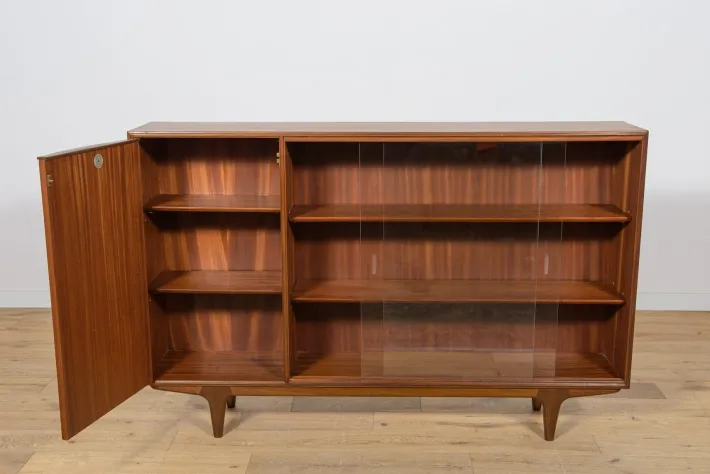 Pamono Mid-Century Teak Bookshelf from McIntosh, 1960s Discount