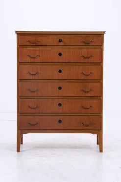Pamono Mid-Century Teak Chest of Drawers, 1960s Clearance