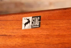 Pamono Mid-Century Teak Chest of 4 Drawers from Stag, 1970s Outlet