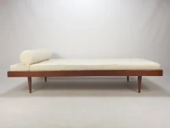 Pamono Mid-Century Teak Daybed, 1960s Hot