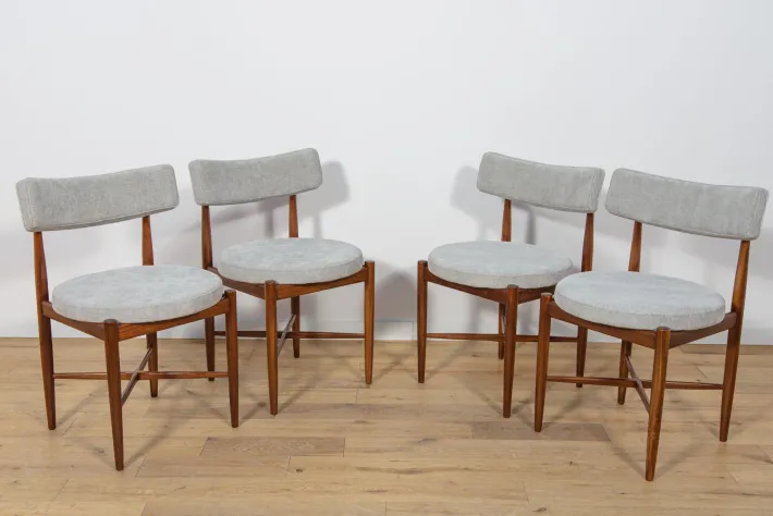 Pamono Mid-Century Teak Dining Chairs by Ib Kofod Larsen for G-Plan, 1960s, Set of 4 Hot