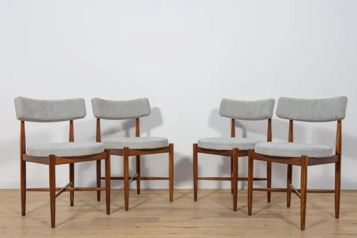 Pamono Mid-Century Teak Dining Chairs by Ib Kofod Larsen for G-Plan, 1960s, Set of 4 Hot