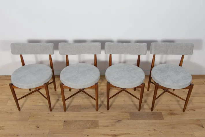 Pamono Mid-Century Teak Dining Chairs by Ib Kofod Larsen for G-Plan, 1960s, Set of 4 Hot