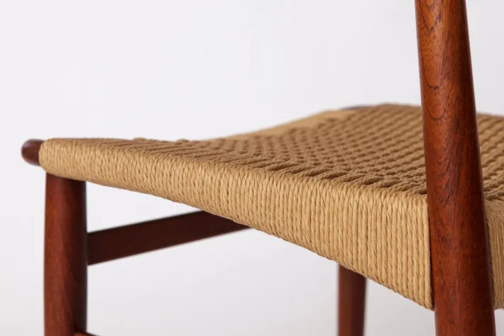 Pamono Mid-Century Teak Dining Chair by Larsen & Bender Madsen for Naestved Møbelfabrik, Denmark, 1960s Sale