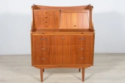 Pamono Mid-Century Teak Dresser With Dressing Table, 1960s Hot