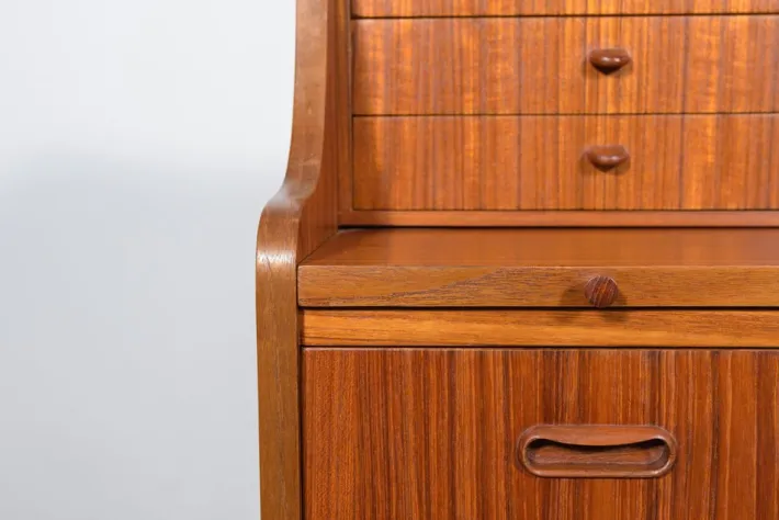 Pamono Mid-Century Teak Dresser With Dressing Table, 1960s Hot