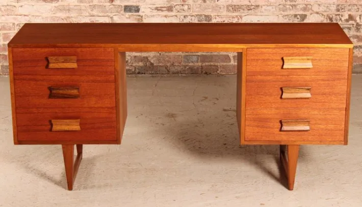 Pamono Mid-Century Teak Dressing Table or Desk with Carved Rosewood Handles, 1960s