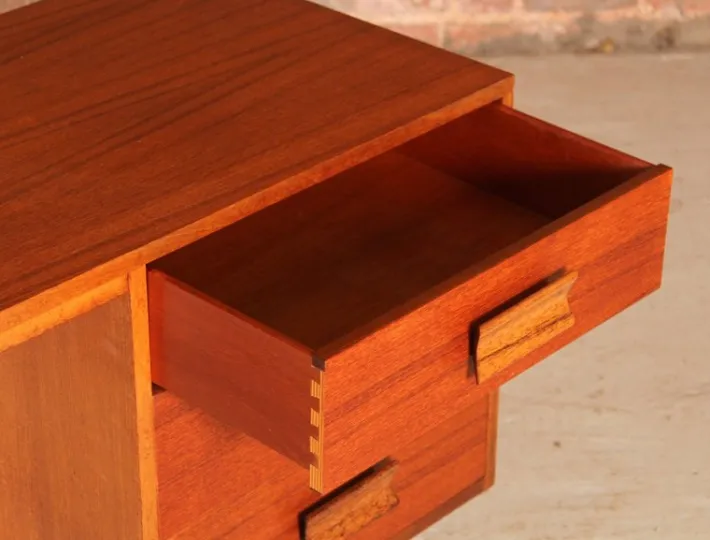 Pamono Mid-Century Teak Dressing Table or Desk with Carved Rosewood Handles, 1960s