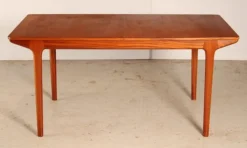Pamono Mid-Century Teak Extending Dining Table from McIntosh, 1960s Hot