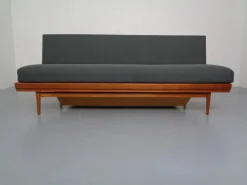 Pamono Mid-Century Teak Sofa or Daybed by Walter Knoll for Knoll Antimott, Germany, 1950s Outlet