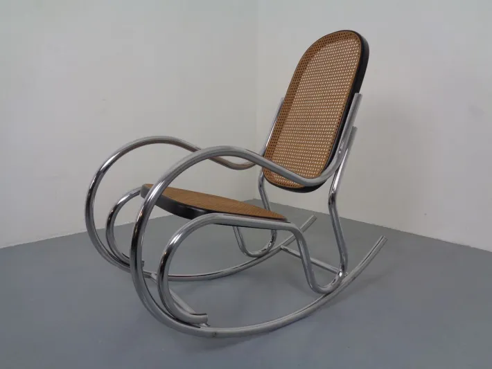 Pamono Mid-Century Tubular Steel & Mesh Rocking Chair, 1960s Outlet