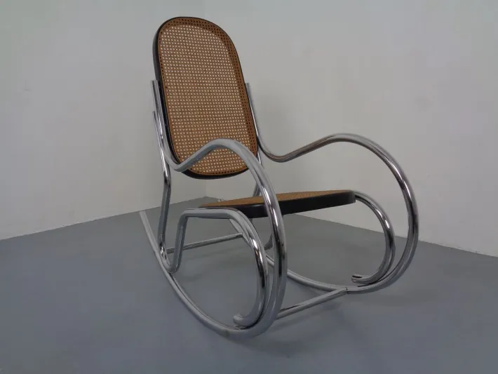 Pamono Mid-Century Tubular Steel & Mesh Rocking Chair, 1960s Outlet
