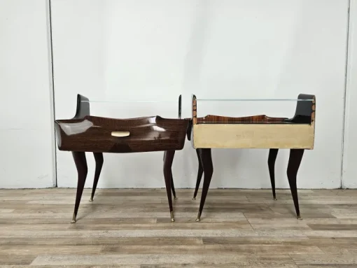 Pamono Mid-Century Venus Bedside Tables in Mahogany and Mirror, 1950s, Set of 2 Sale