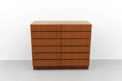 Pamono Mid-Century Walnut Chest of Drawers, 1960s Outlet