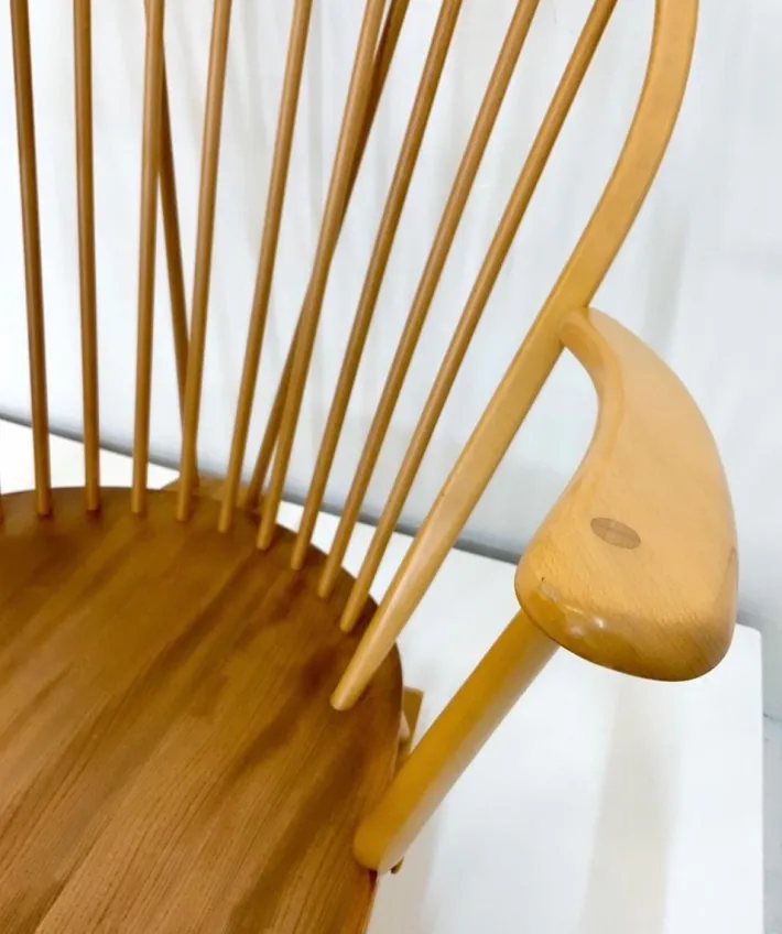 Pamono Mid-Century Windsor Grandfather Rocking Chair in Wood attributed to Lucian Ercolani for Ercol, England, 1960s Outlet