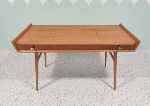 Pamono Mid-Century Wooden Desk, 1950s Hot