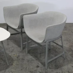Pamono Minuscule Table and Chairs from Fritz Hansen, Set of 3 Sale