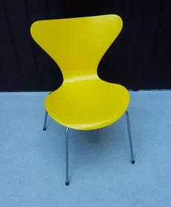 Pamono Mod. 3107 Chair in Yellow by Arne Jacobsen for Fritz Hansen, 1960 Sale