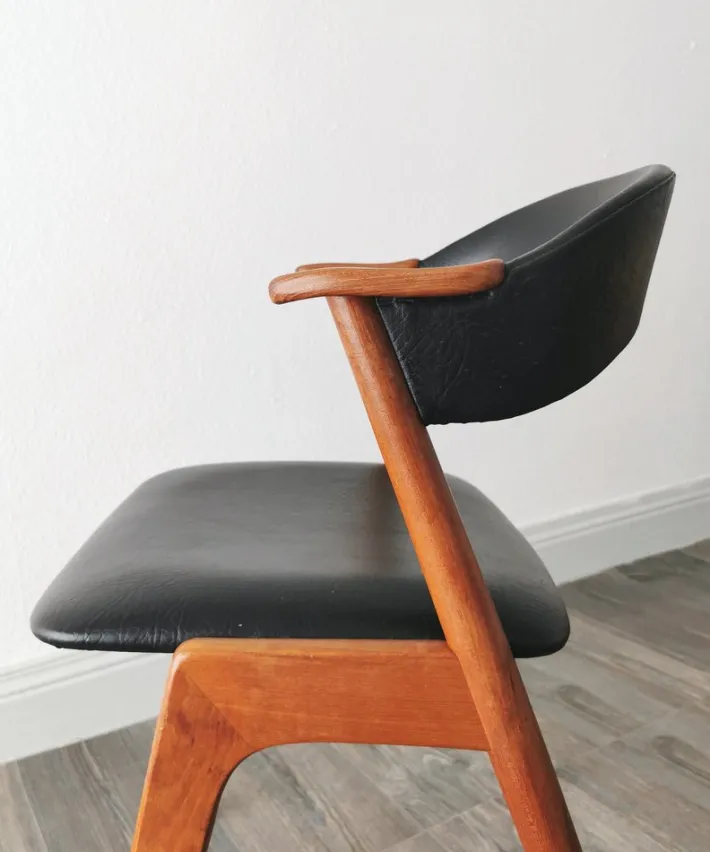 Pamono Model 32 Armchair by Kai Kristiansen for KS Møbler, 1960s Discount