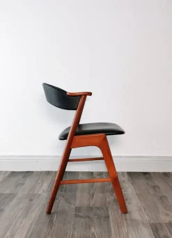 Pamono Model 32 Armchair by Kai Kristiansen for KS Møbler, 1960s Discount