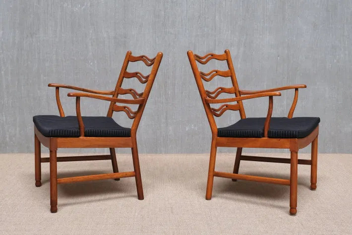 Pamono Model 1755 Armchairs by Ole Wanscher for Fritz Hansen, Denmark, 1940s, Set of 2 Outlet