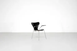 Pamono Model 3207 Chair by Arne Jacobsen for Fritz Hansen, Denmark, 1973 Discount
