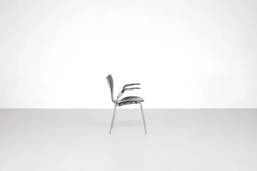 Pamono Model 3207 Chair by Arne Jacobsen for Fritz Hansen, Denmark, 1973 Discount