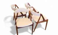 Pamono Model 31 Chair in Teak and Wool Hallingdal 65 Fabric by Kai Kristiansen for Schou Andersen, 1960s, Set of 4 Sale