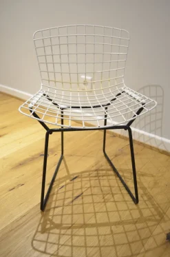 Pamono Model 625 Children's Chair attributed to Harry Bertoia for Knoll International, 1950s Best