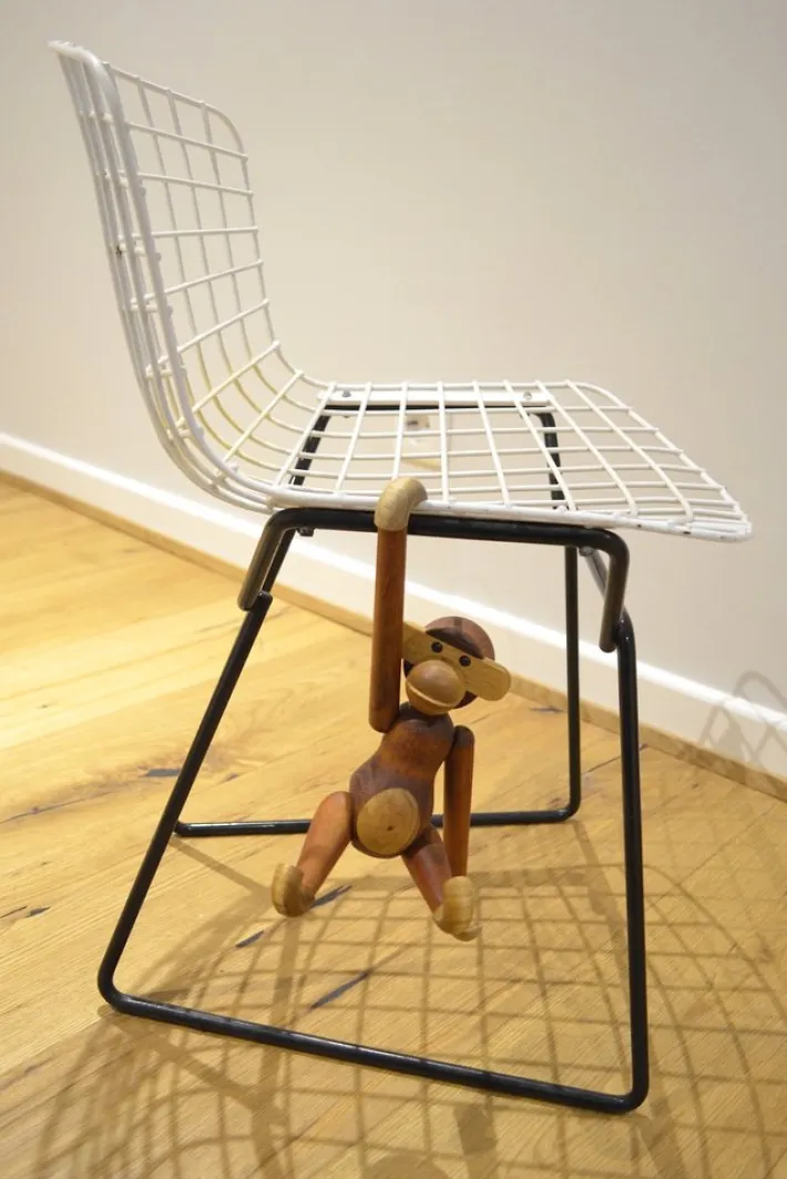Pamono Model 625 Children's Chair attributed to Harry Bertoia for Knoll International, 1950s Best